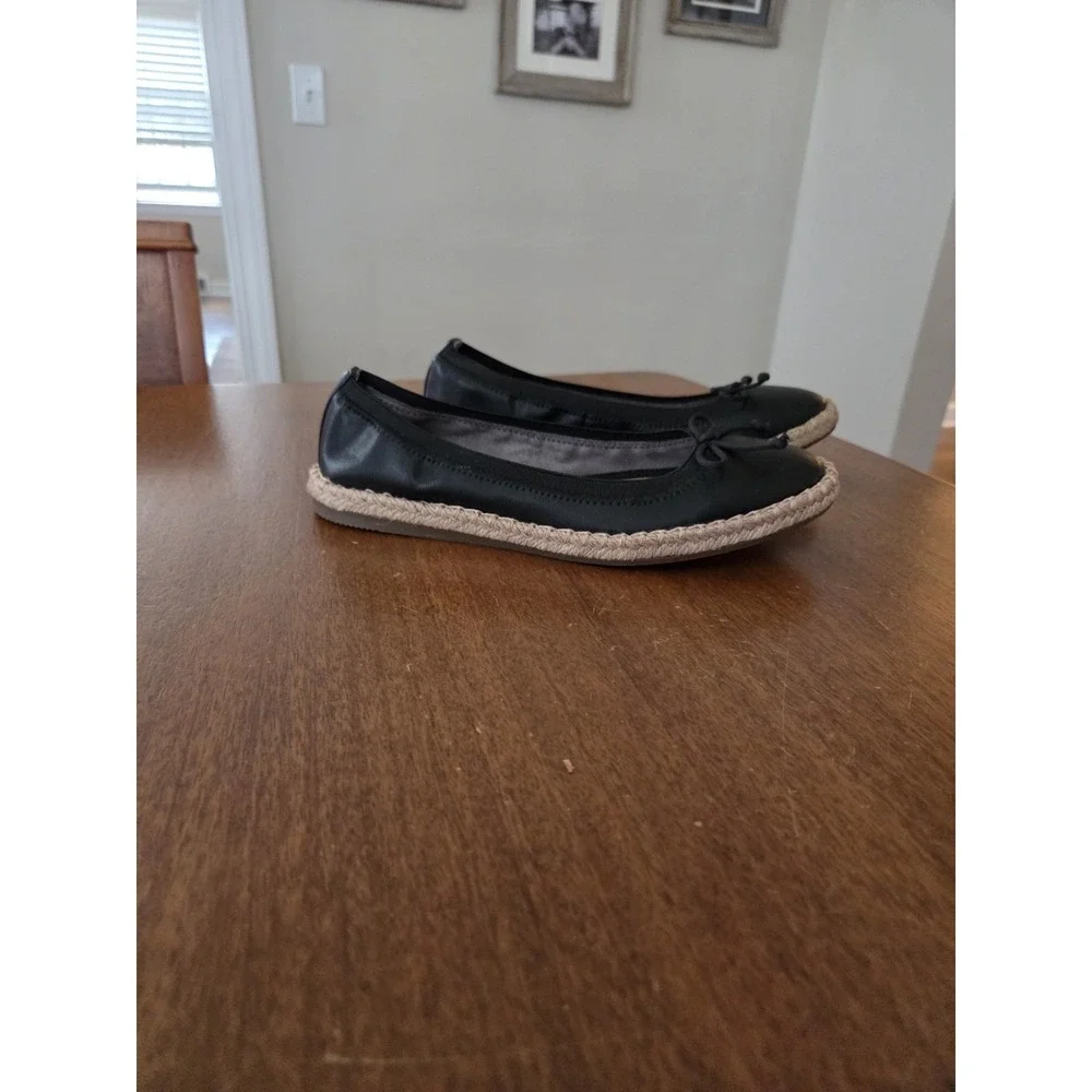 Kelly & Katie Espadrille Flats Shoes Women's 6m Comfort Classic Ballet‎ Slip On